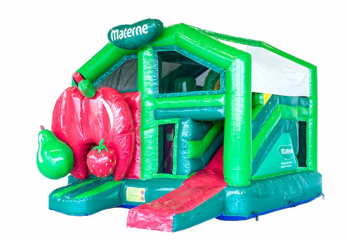 Maatwerk springkussen in huisstijl van Materne met fruit en paprika erin verwerkt 3d